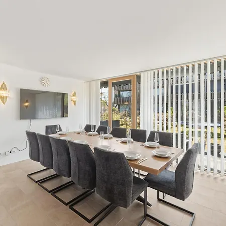 Penthouse Panorama 21c